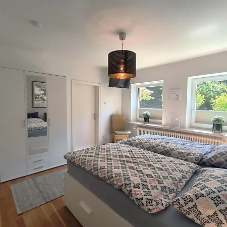 Apartamento Zwischen Den Meeren - Schöne Und Gemütliche Mit Garten