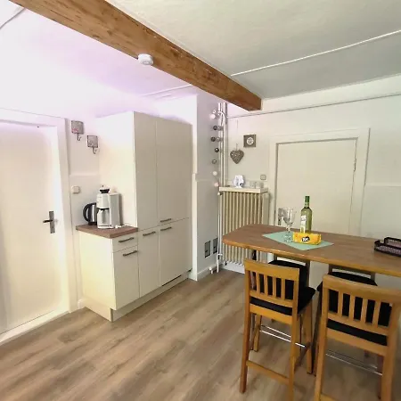 Zwischen Den Meeren - Schöne Und Gemütliche Mit Garten Apartamento Dorpstedt