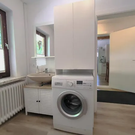 Apartamento Zwischen Den Meeren - Schoene Und Gemuetliche Mit Garten