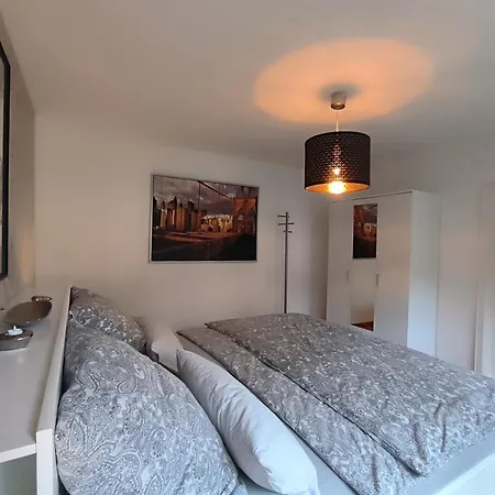 Zwischen Den Meeren - Schöne Und Gemütliche Mit Garten