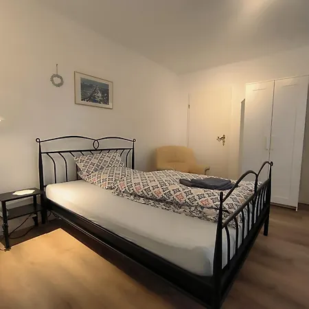 Zwischen Den Meeren - Schöne Und Gemütliche Mit Garten Apartamento *