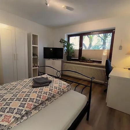 Zwischen Den Meeren - Schöne Und Gemütliche Mit Garten Apartamento *